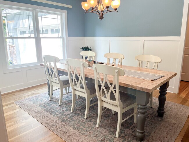 Foto del edificio - 1926 Captains Point