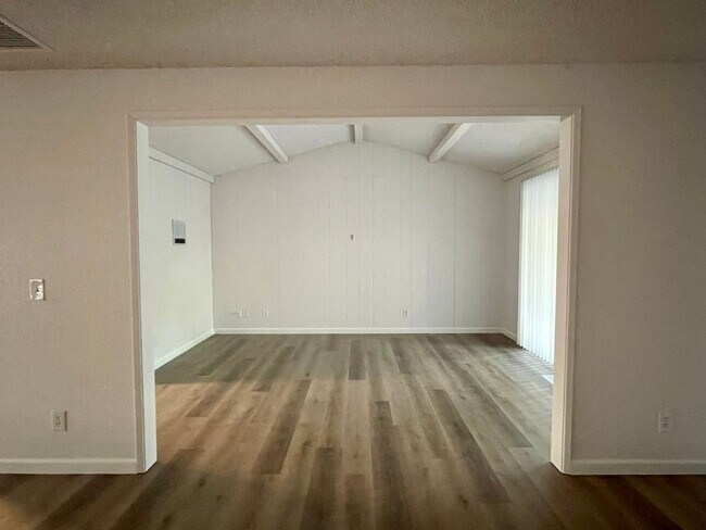 Building Photo - 7022 Citrine Ln SW