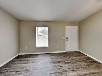Building Photo - 8655 Pebblebrooke Way