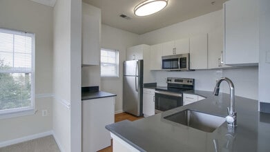 Building Photo - Reserve at Potomac Yard