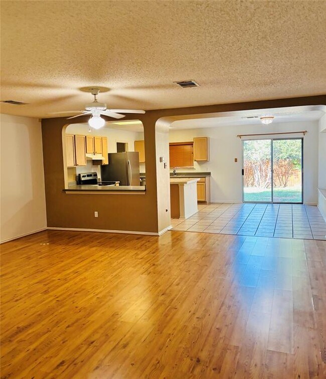 Foto del edificio - 2508 Byfield Dr
