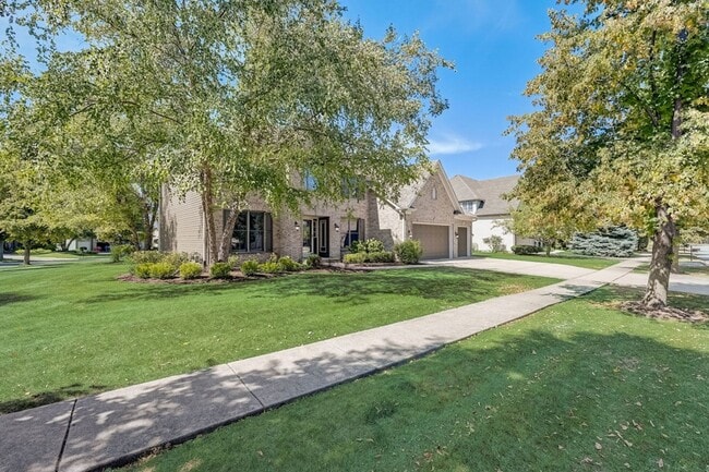 Building Photo - 788 Waterside Dr