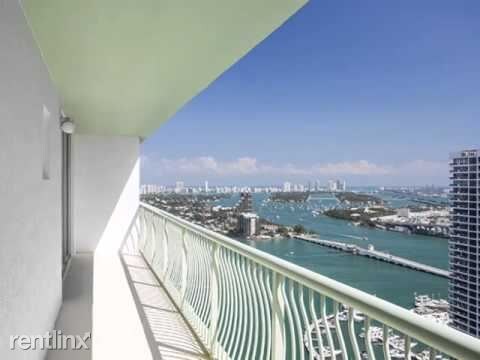 Foto del edificio - 1778 N Bayshore Dr