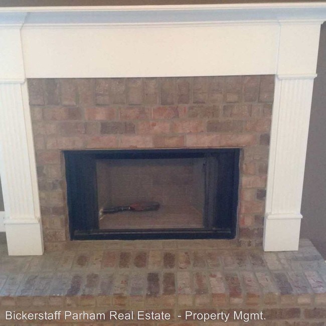 Building Photo - 5 br, 3.5 bath House - 13 Registry Way