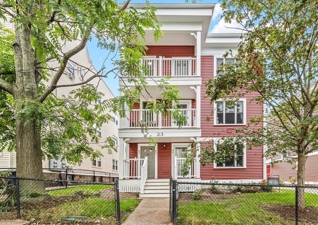 Building Photo - 23 Elmore St