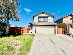 Building Photo - 2701 Pajaro Pl