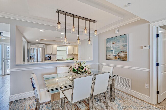 Foto del edificio - 400 S Beach Rd