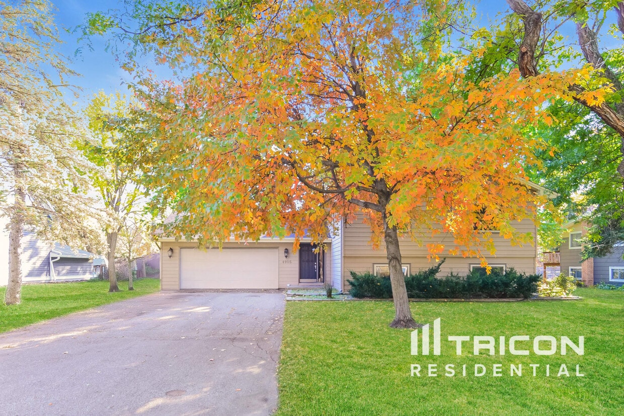 Primary Photo - 4905 Independence St