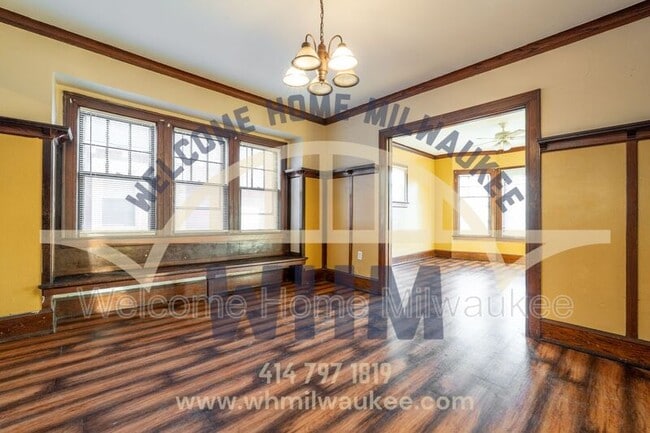 Building Photo - 2408 N 41st St