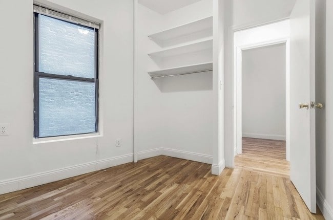Foto del edificio - 203 Spring St