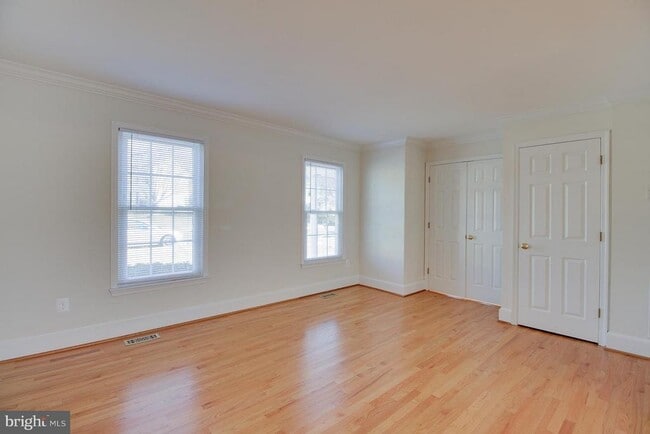 Foto del edificio - 5400 Hampton Forest Way