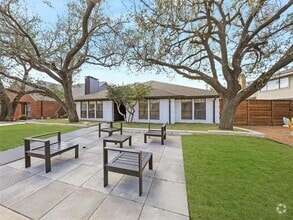 Building Photo - 7306 Highland Glen Trail