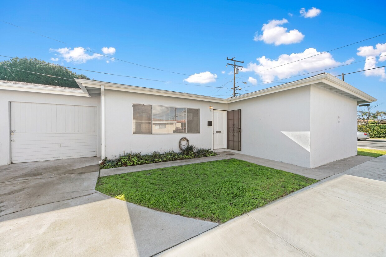25040 Walnut St, Lomita, CA 90717 House Rental in Lomita, CA