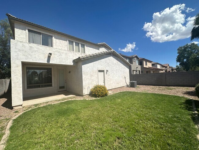 Building Photo - EXTRA PARKING WITH 2 CAR GARAGE AND EXTEND...