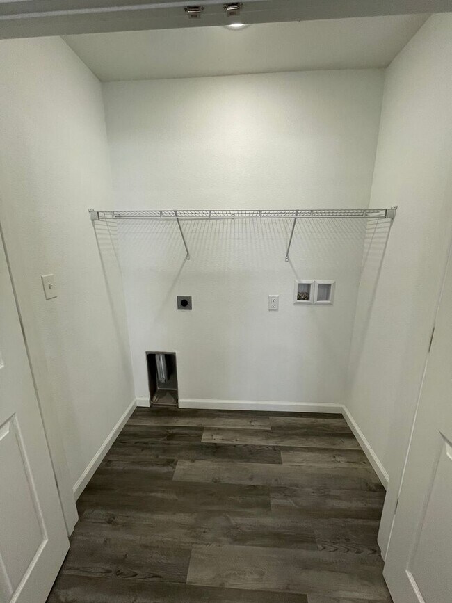 Foto del edificio - Townhomes Now Available in Strafford MO!