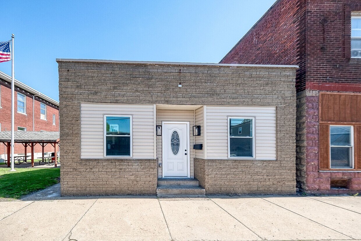 Foto principal - Grand Ave Duplex