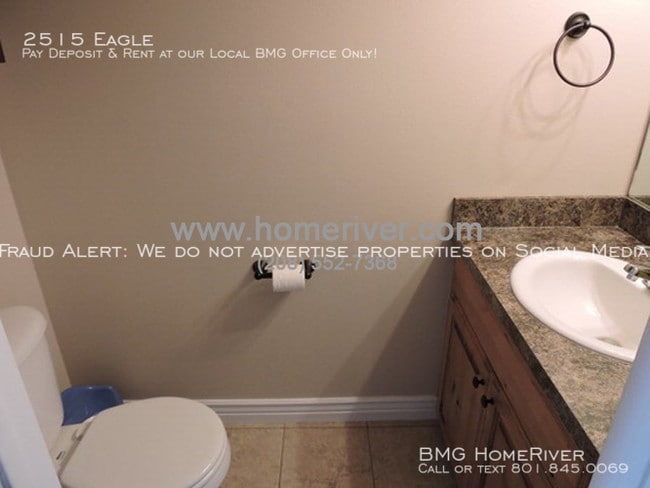 Building Photo - 2515 Eagle Dr
