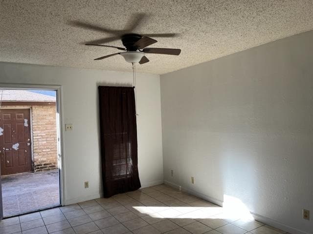 Building Photo - 3004 Juarez Ave