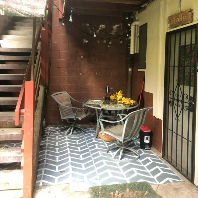 816587 Mamalahoa Hwy Unit D102, Kealakekua, HI 96750 Apartment for