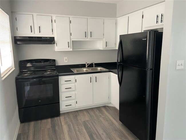 Building Photo - 103 Guaymas Dr