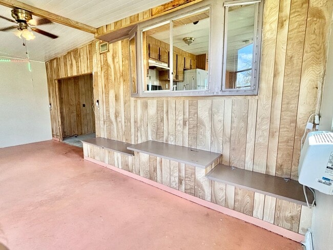 Building Photo - Unfurnished 2 Bedroom Manufactured Home in Barefoot Bay Available Now!