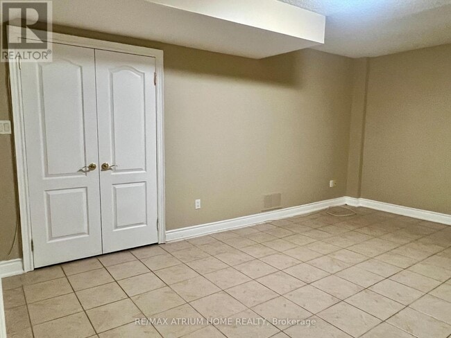 Building Photo - 14 Chimenti Ct