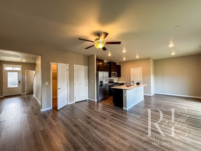 Building Photo - Sand Dollar Sanctuary