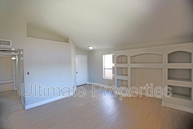 Foto del edificio - 5125 N 78th Dr
