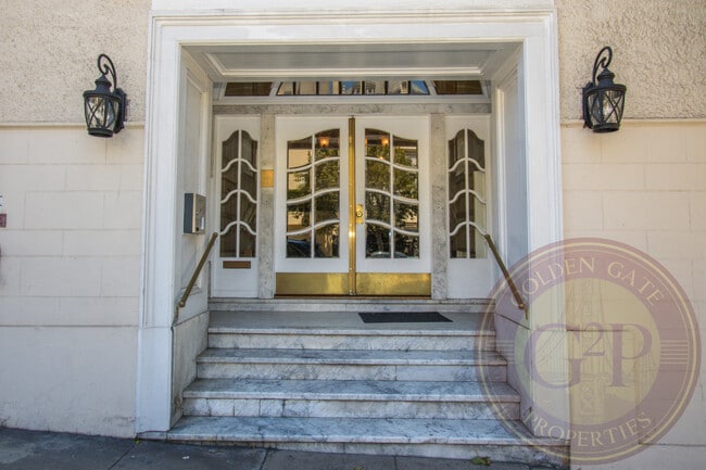 Building Photo - Pacific Heights - 1 BR, 1 BA Condo 650 Sq. Ft. - 3D Virtual Tour, Storage