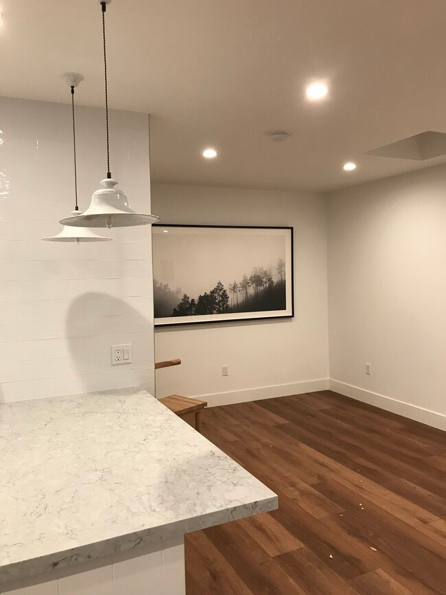 Building Photo - 4395 Morro Dr