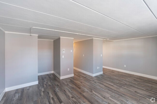 Building Photo - Park Place Navarino LLC