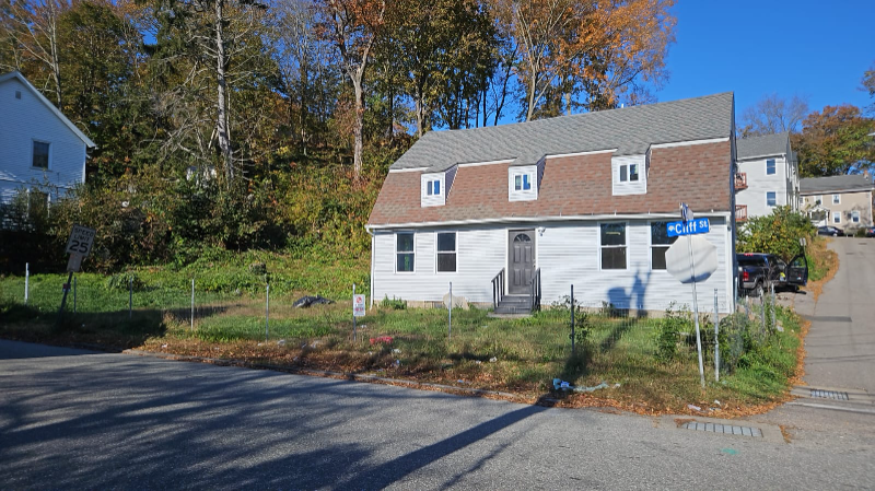Photo - 158 Cliff St (Norwich, CT)