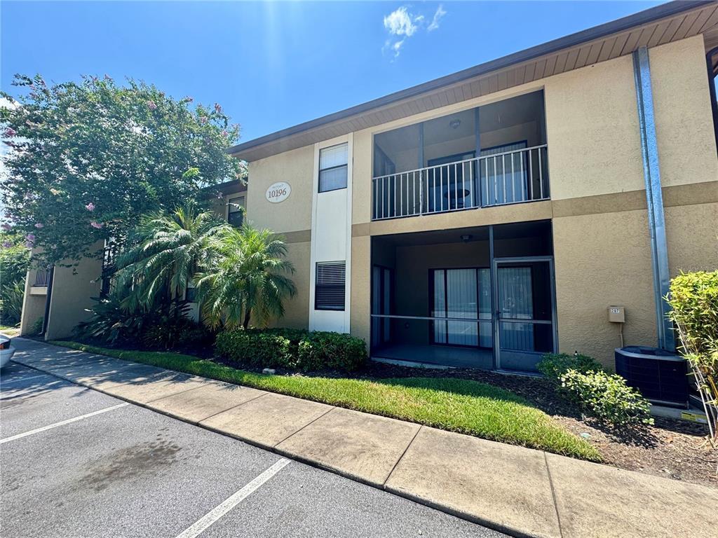 Foto principal - 10196 Sailwinds Blvd S
