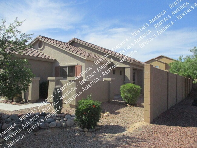 Building Photo - 1364 E Martha Dr