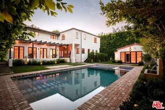 Building Photo - 624 N Arden Dr