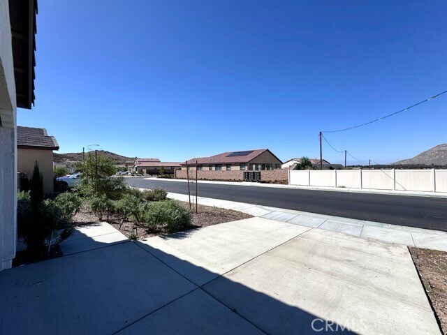 Building Photo - 31615 Settlers Rd