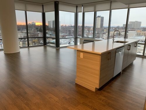 Foto principal - 2020 Martha Washington Way