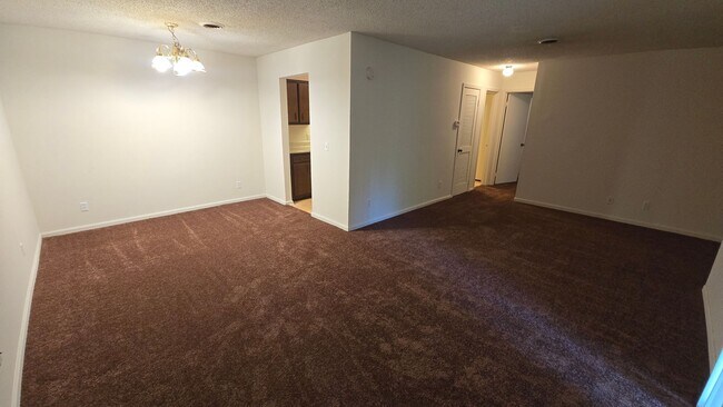 Foto del edificio - 109 Thornwell Ct