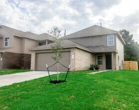 Building Photo - 5602 Hawksbury Creek Trail