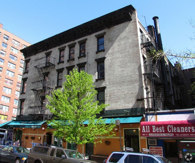 Building Photo - 1538-1540 Second Ave