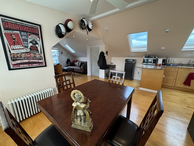 Photo - 17 Skahan Rd Townhome