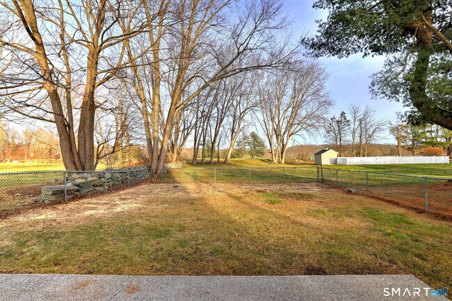 Foto del edificio - 5160 Madison Ave