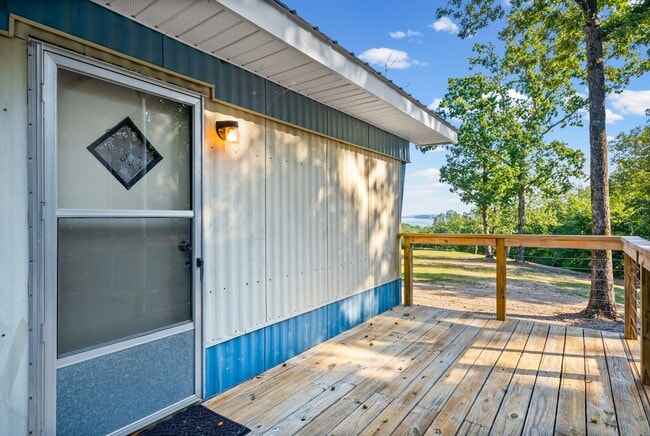 Building Photo - 115 Eagle Way Dr