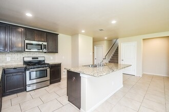 Building Photo - 29251 Jacobs River Dr