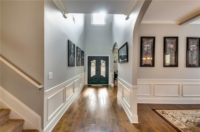 Building Photo - 2216 Golden Eagle Dr