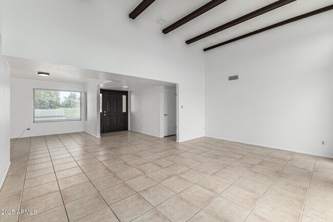 Foto del edificio - 16216 N 33rd Dr