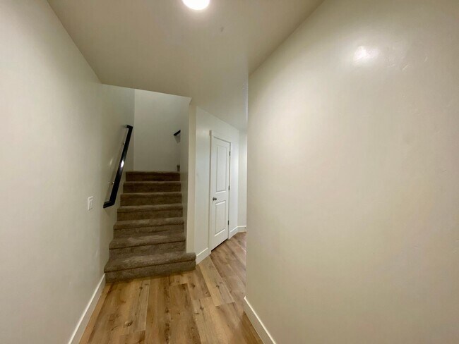 Building Photo - 4 br, 2.5 bath House - 3862 E Chevelle Lane