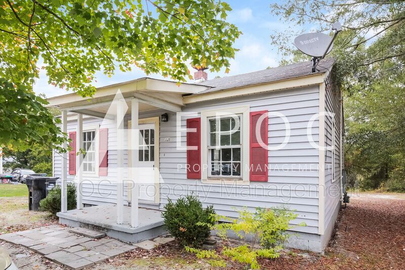 Foto principal - 721 Lakeside Ave