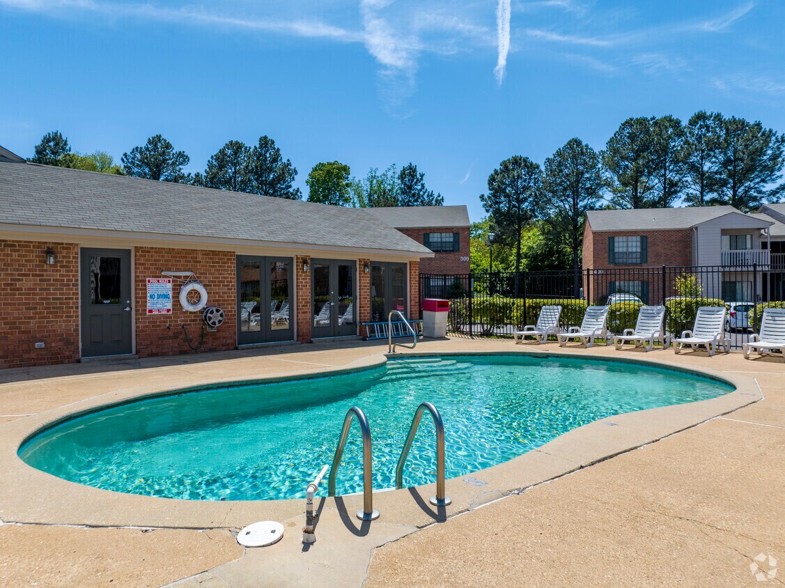 Eastdale Oaks Apartments Apartments in Montgomery, AL