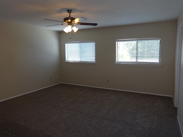 Building Photo - 4611 Camas